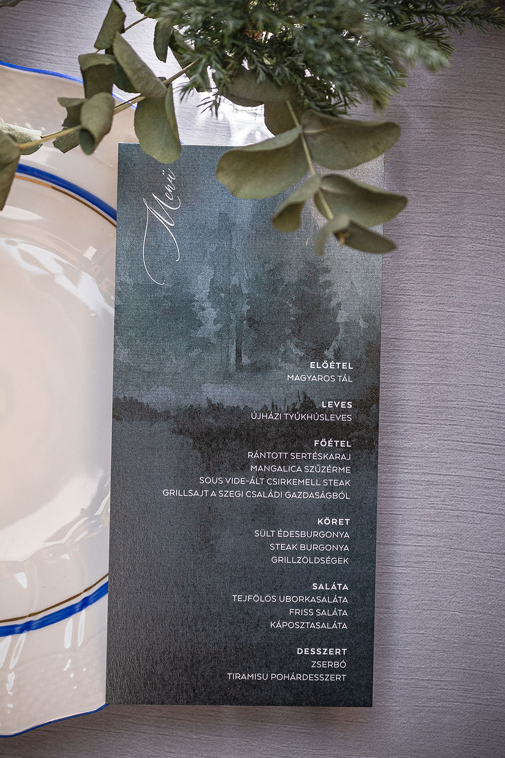 Téli éjszaka esküvői meghívó - watercolor technikával, egylapos-egyoldalas, háromféle téli grafikával és tipóval, gyöngyházfényű papíron