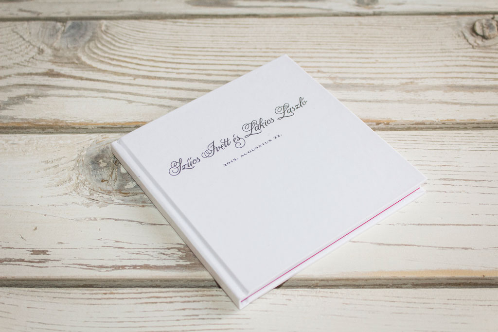 Esküvői emlékkönyv kézzel készítve keménytáblás egyedi borító, színes vagy nyomtatott előzék, többféle méret és terjedelem, egyedi opciókkal