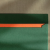 Fenyőzöld boríték mandarin béléssel 220 gr kalapácsolt Prisma + 120 gr gyöngyházfényű papír, kedvező áron raktárról, 190x135 mm, választható bélésekkel